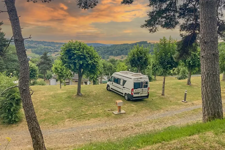 Stellplatz van mit elec